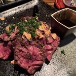 イザカヤミドリ