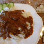 M - カレーセット(ビーフ) 1000円。