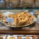 塩パン屋 パン・メゾン すみだ浅草通り店 - 