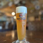 バーデン　バーデン - ◇ヴァイス／380ml／Sサイズ ¥990
…見ていただきたいのは…
このきめ細やかで、繊細な泡！！(*´Д｀*)♡