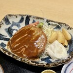 襷 - 煮込みハンバーグ