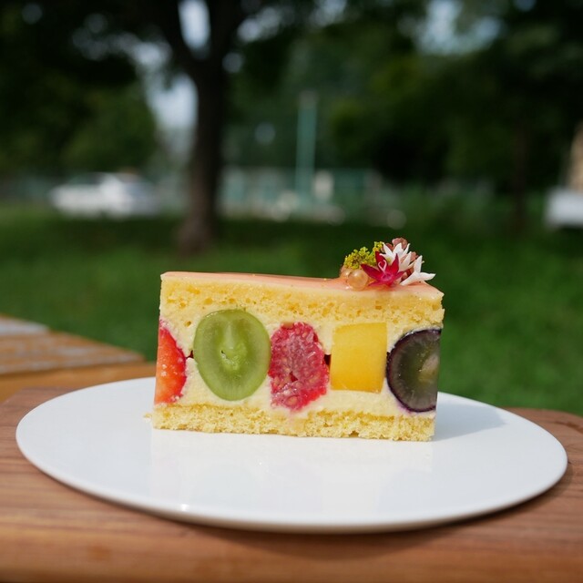 Happy Cakesハーフボンネット　シロ Happy Cakesハーフボンネット シロ