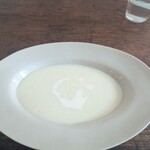 コンテ - じゃがいもの冷製ポタージュ