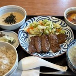 牛たん伊之助 ららぽーと柏の葉店 - 