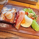 No.4 - フレンチトーストコンボ