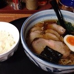 Marumasa - チャーシュー麺半ライス