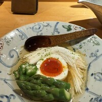 沁ゆうき - 