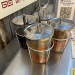 タイ屋台 999 二子玉川ライズS.C店 - 卓上調味料（最高✨）