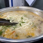 손가네닭한마리 - 〆はグクスを入れて