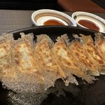 本格豚骨ラーメン 恵壱 - にんにく餃子（8個）580円