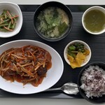 吉泉食堂 - 日替わり定食（肉団子の甘酢あん）@７００円！