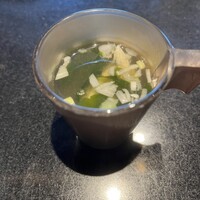 博多みやちく - 鳥とワカメスープ