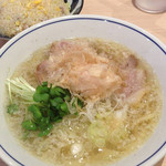 らーめん鱗 茨木店 - ほんまにごっつい美味かった、なんやこれー
