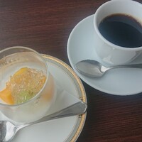 鉄板焼レストラン八景 - 