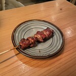 横浜鳥ぎん みなとみらい店 - 正肉(もも)タレ267円