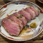 にほん酒と肴 酔音 - 鴨ロース煮