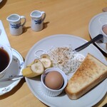 カフェ カルフール - 料理写真:ず〜っとMorning アーモンドトースト カルフールブレンド