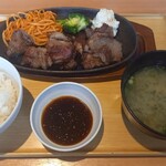 やよい軒 ライフガーデン仁戸名店 - 