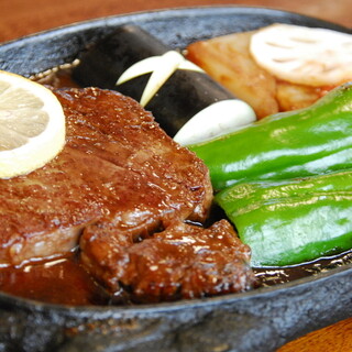 元祖かもめ屋の味を支える秘伝のたれ