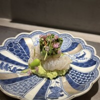 鮨 惣五郎 - ハモの炙り 枝豆ソース