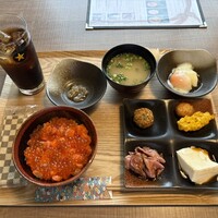 蟹料理・和牛しゃぶしゃぶ・海鮮 天空-SORA- - 絶景朝食