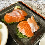 金精川のます池 - プレミアムヤシオマス刺身…税込900円