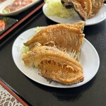 金精川のます池 - ヤシオマス唐揚げ