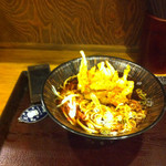 嵯峨谷 - 天ぷら蕎麦、出汁が太麺に合う