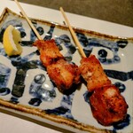 炭火焼平八郎 - 特選串焼霧島豚