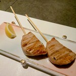 炭火焼平八郎 - 特選串焼本鮪