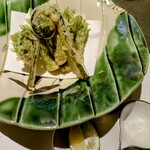 炭火焼平八郎 - 山菜天麩羅