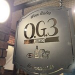 BISTRO OG3 - お店のシンボル。