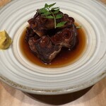 空 - 蛸の柔らか煮。本当に柔らかく、出汁も良く染みて美味しいです