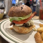 マンチズ バーガー シャック - 