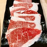 和牛ホルモンとタレ漬け焼肉 壺ほる - 