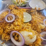 JAGA - マトンビリヤニ ゆで卵とじゃがいもも入っています