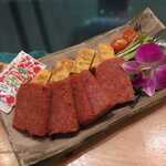 ぱいかじ - 料理写真:ポークたまご