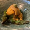二代目 佐平次 - 生海胆とグリーンアスパラの御浸し