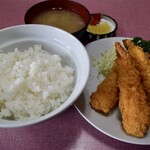 山下食堂 - 料理写真:エビフライ定食