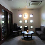 日本料理 TOBIUME - 店内設え