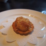 開化亭 - ホタテ貝柱とウニの揚げ餃子