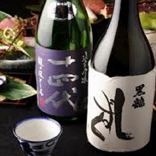 Japanese sake and spirits from around the world will be the perfect accompaniment to your evening meal.