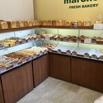 パン工房　メルヘン - 店内①