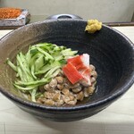 小島屋 - 名物 酢納豆 ボールに合います。