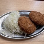 晩杯屋 - メンチ