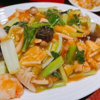 個室中華 頤和園 溜池山王店 - 
