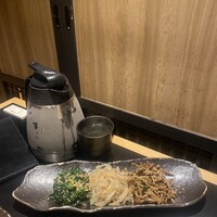 焼肉 天 がむしゃら - ホットのジャスミンティーはポットで持ってきてくださる！！