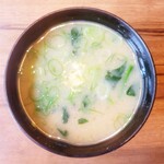 びっくりドンキー - ドンキースペシャルブレックファスト 目玉焼き ポテサラトースト（990円）