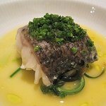 アロマフレスカ - 平鱸の”アル・サーレ”野草添え