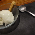 ドノスティア - ポストレ